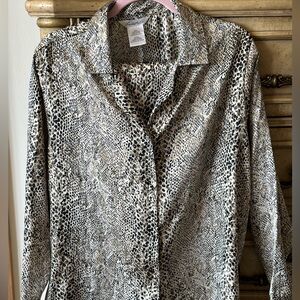 Women Secret Treasures Long Sleeve Leopard Animal Print Pajamas